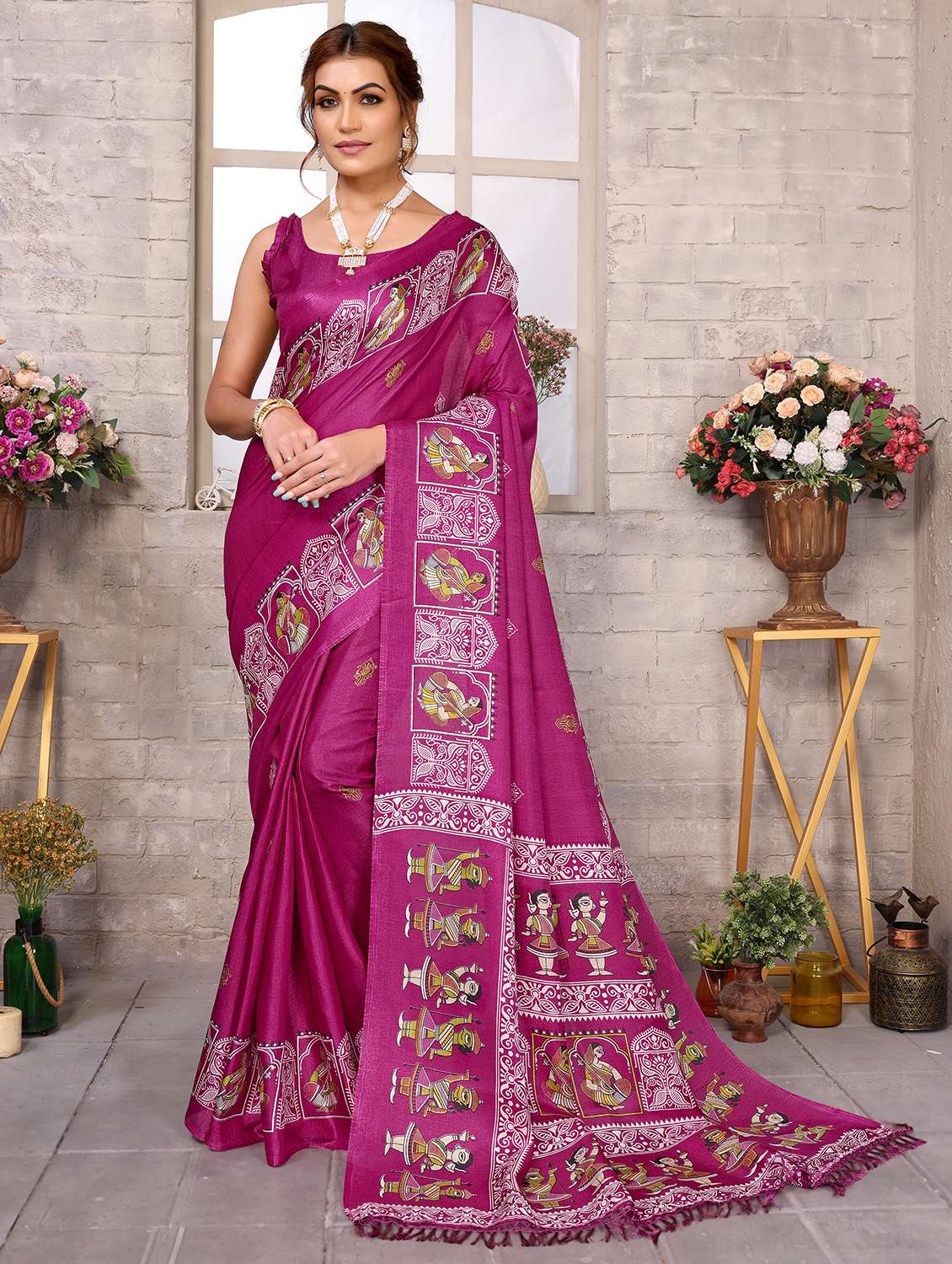 women printed casual wear saree with blouse
