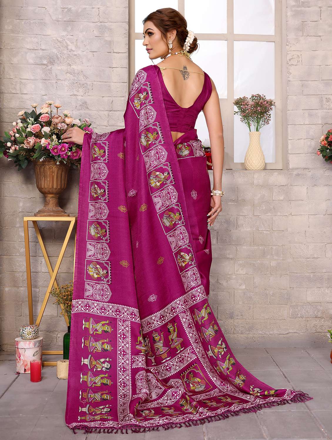 Women Printed Casual Wear Saree With Blouse - 22722997 -  Standard Image - 3