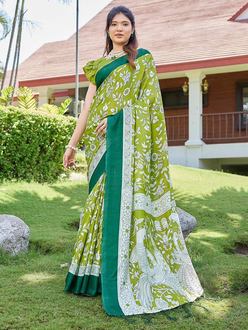 women printed casual wear saree with blouse