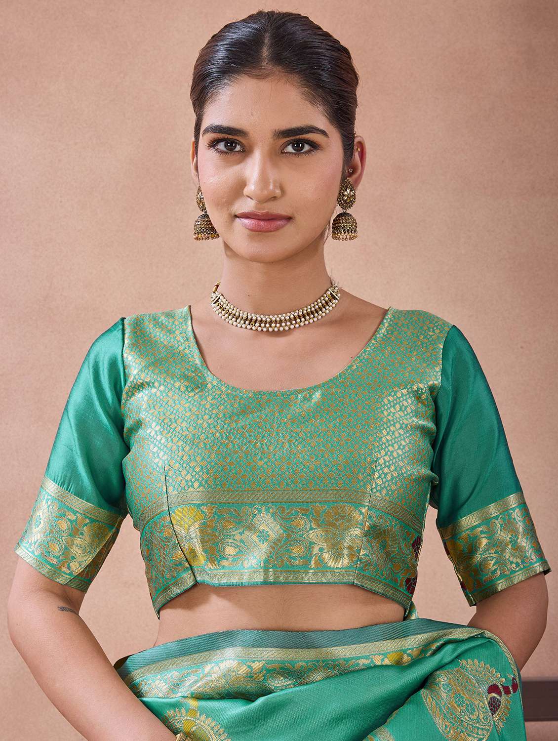 Women Self Design Banarasi Saree With Blouse - 22723228 -  Standard Image - 5