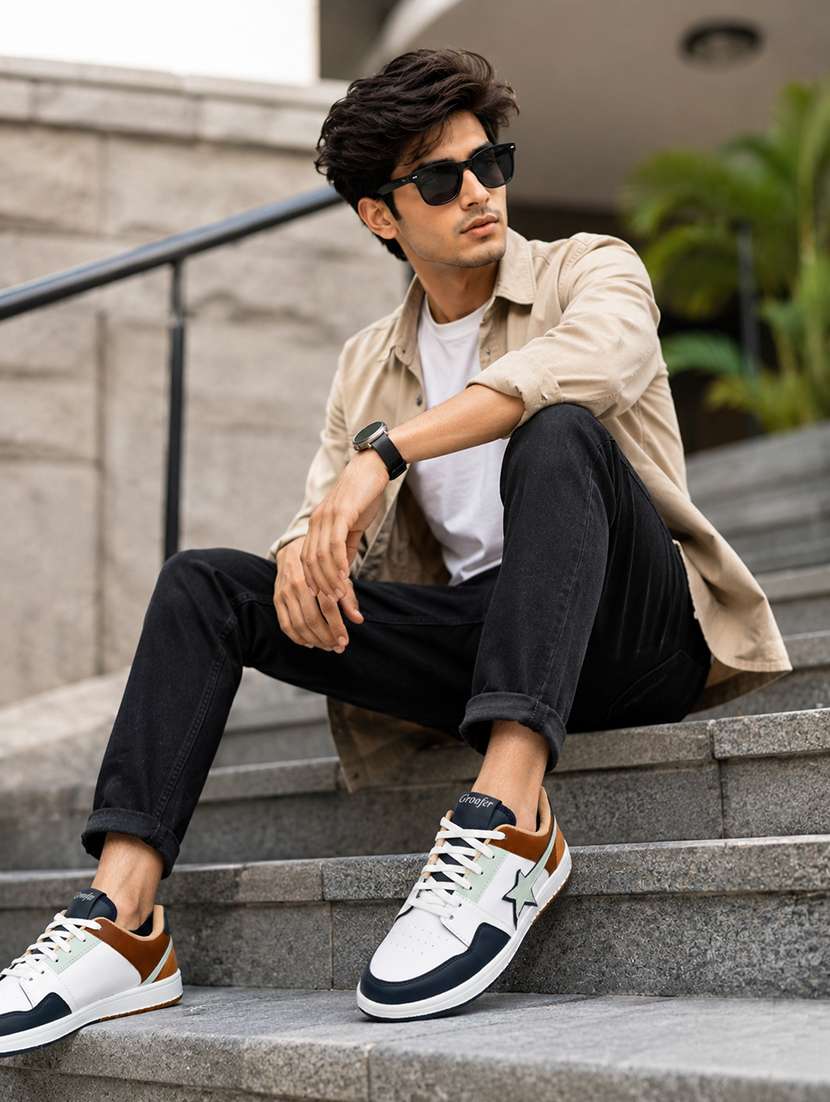 Men Colourblocked Lace Up Sneaker - 22723436 -  Standard Image - 3