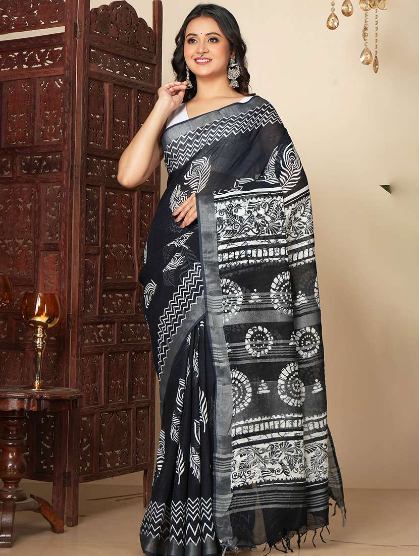 women printed handloom saree with blouse