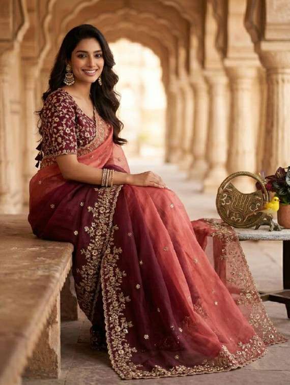 Women Ombre Embroidered Saree With Blouse - 22727081 -  Standard Image - 3