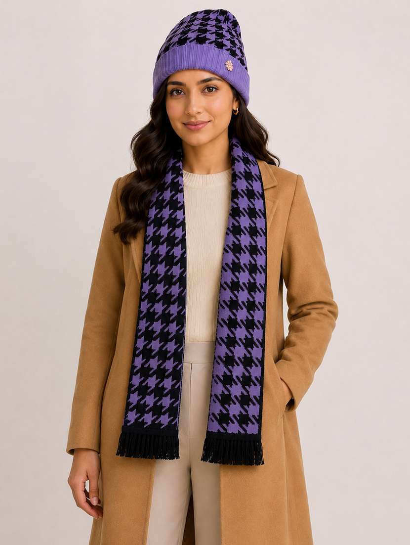women houndstooth beanie and a matching muffer set