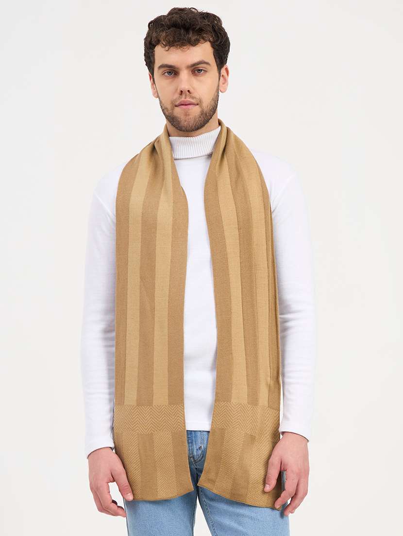 men striped winterwear muffler