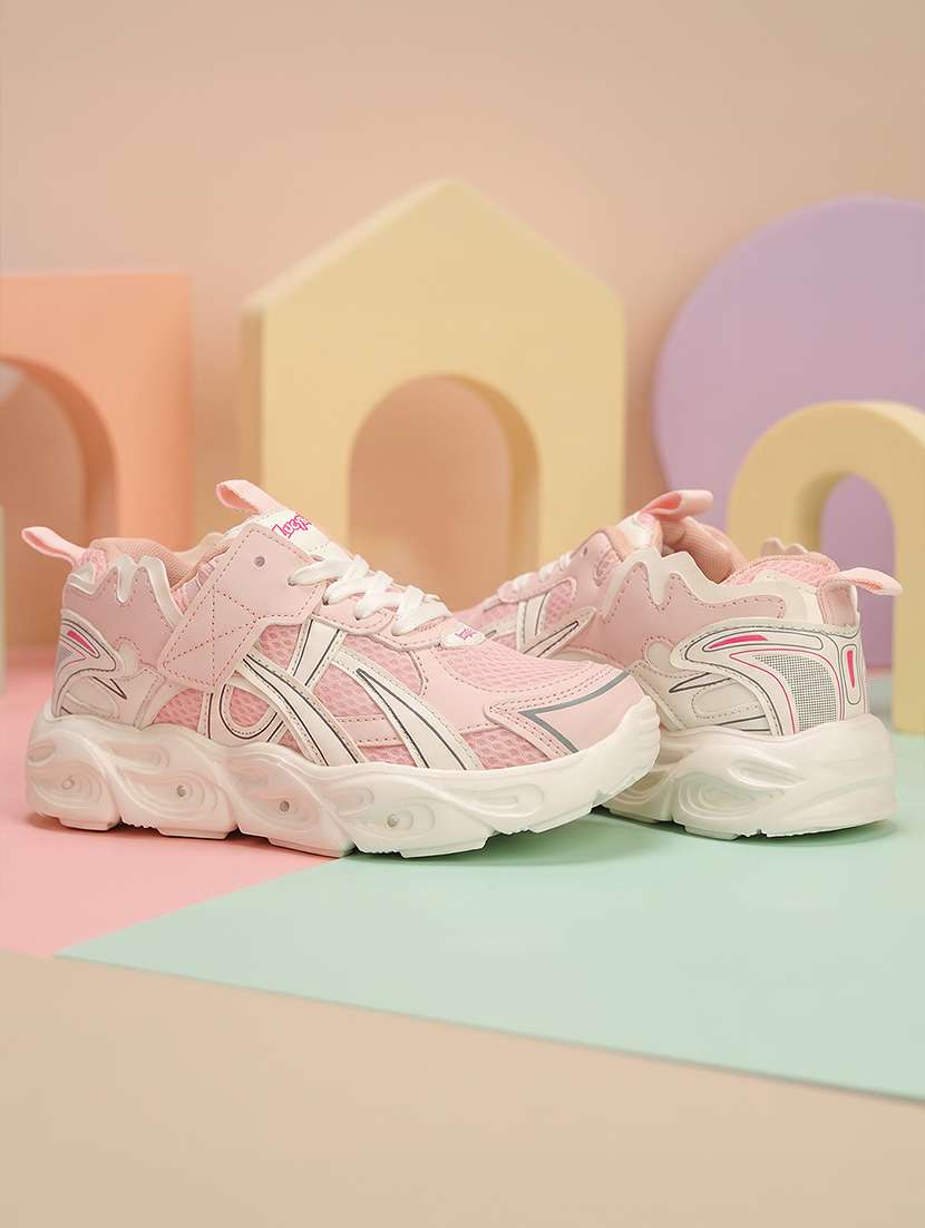 unisex textured lace up sports shoes