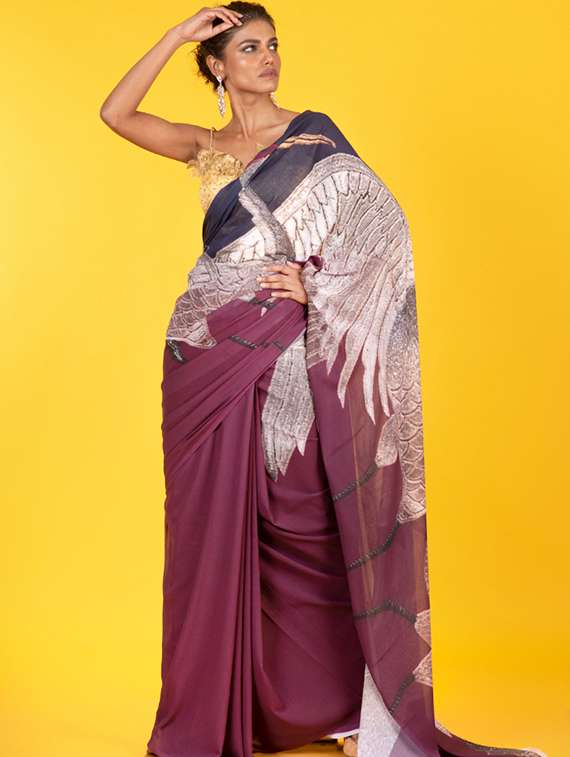 women printed casual wear saree with blouse