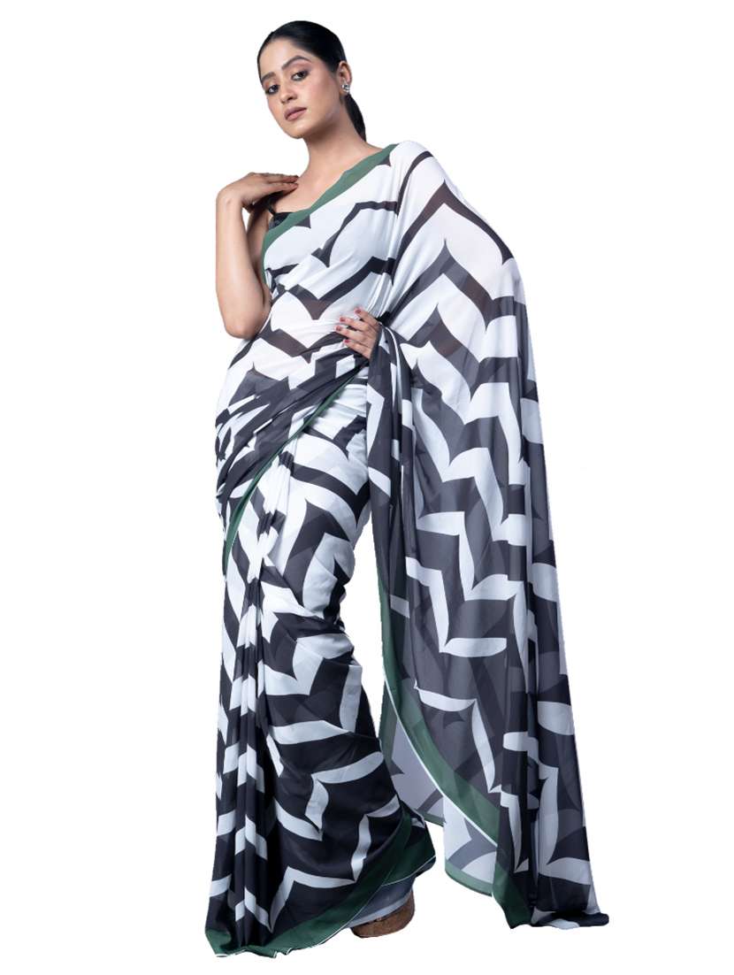women printed casual wear saree with blouse