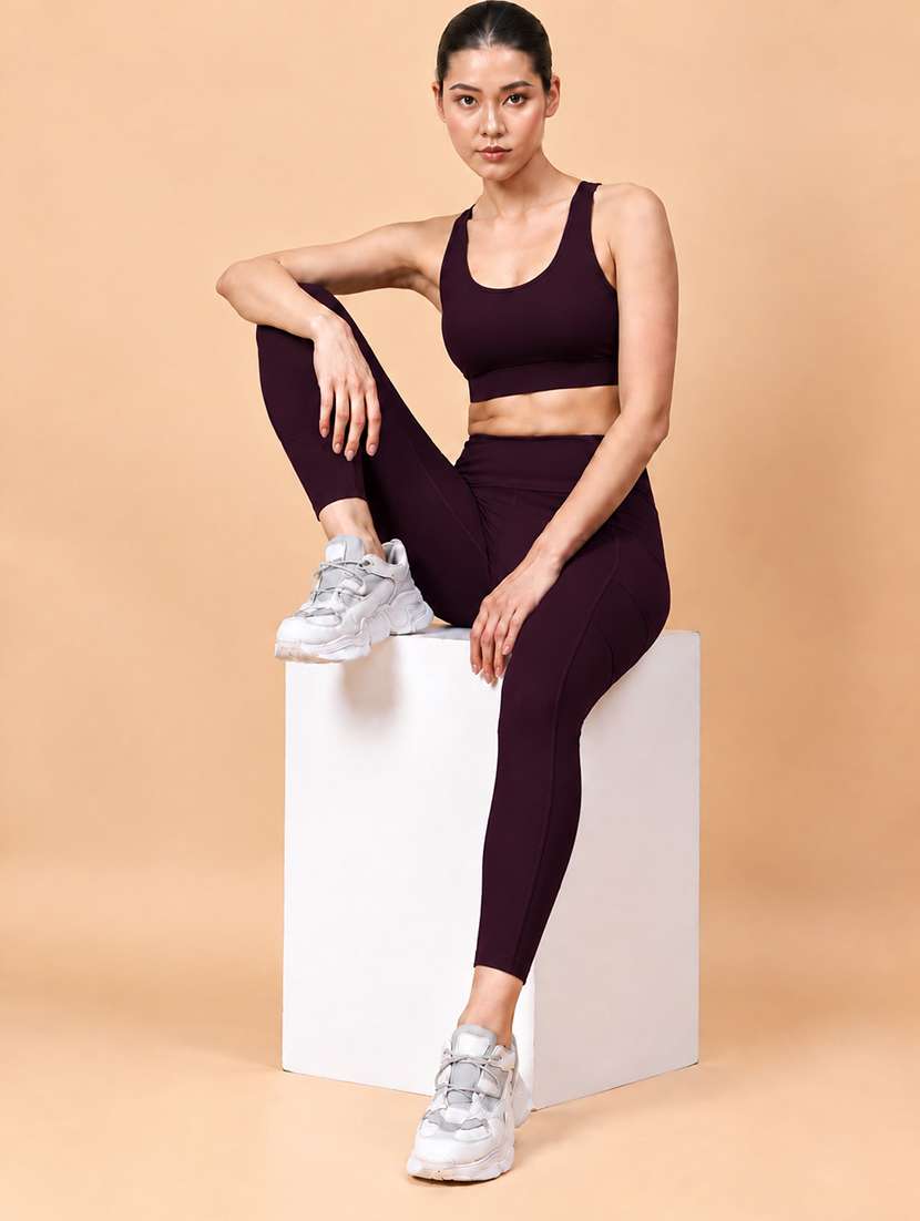 women solid sleeveless activewear set