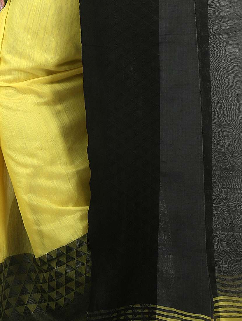 Women Solid With Bordered Handloom Saree With Blouse - 22730930 -  Standard Image - 3