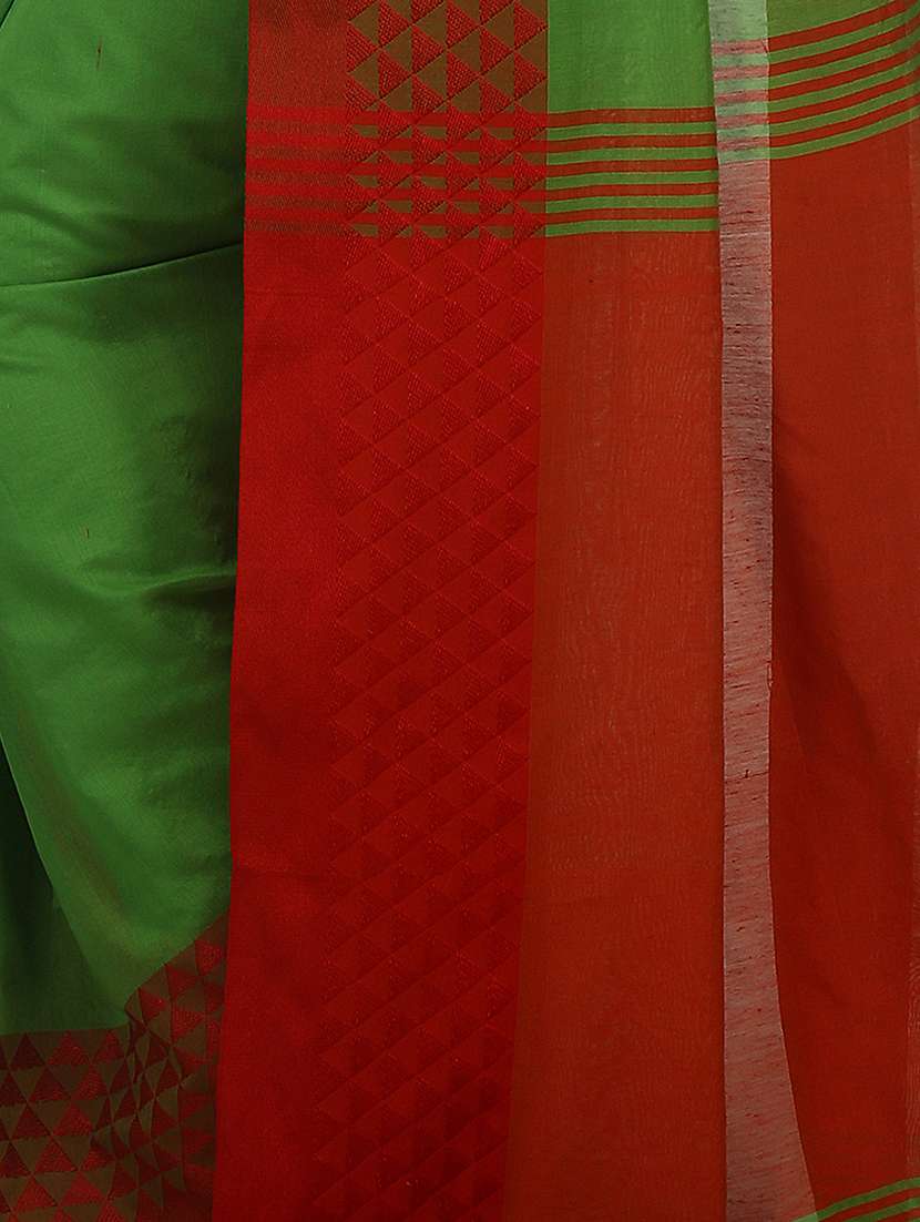 Women Solid With Bordered Handloom Saree With Blouse - 22730933 -  Standard Image - 3