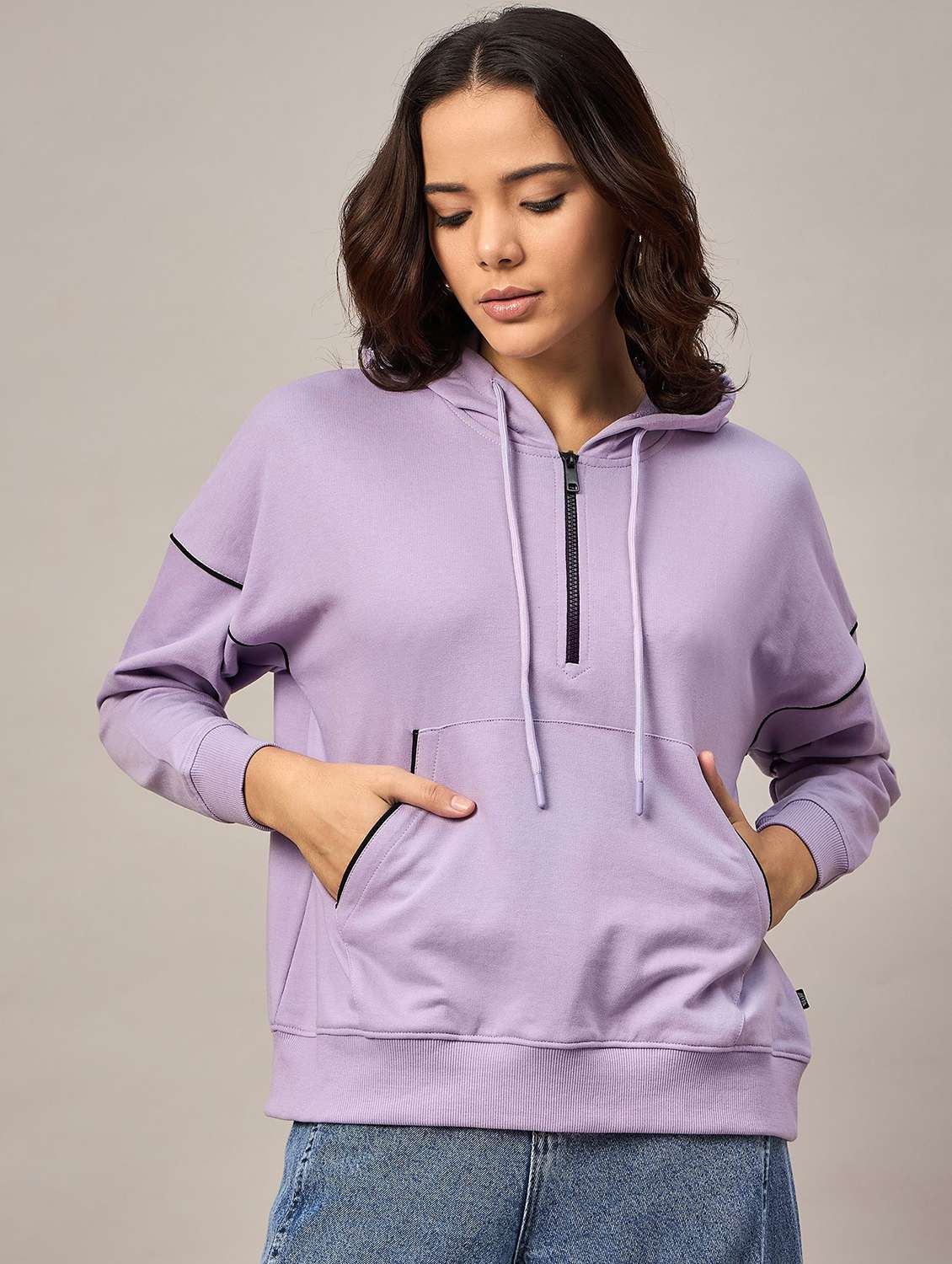 women solid long sleeves hooded sweatshirt