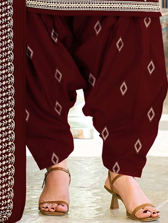 Women Printed Unstitched Suit Set - 22732642 -  Standard Image - 3