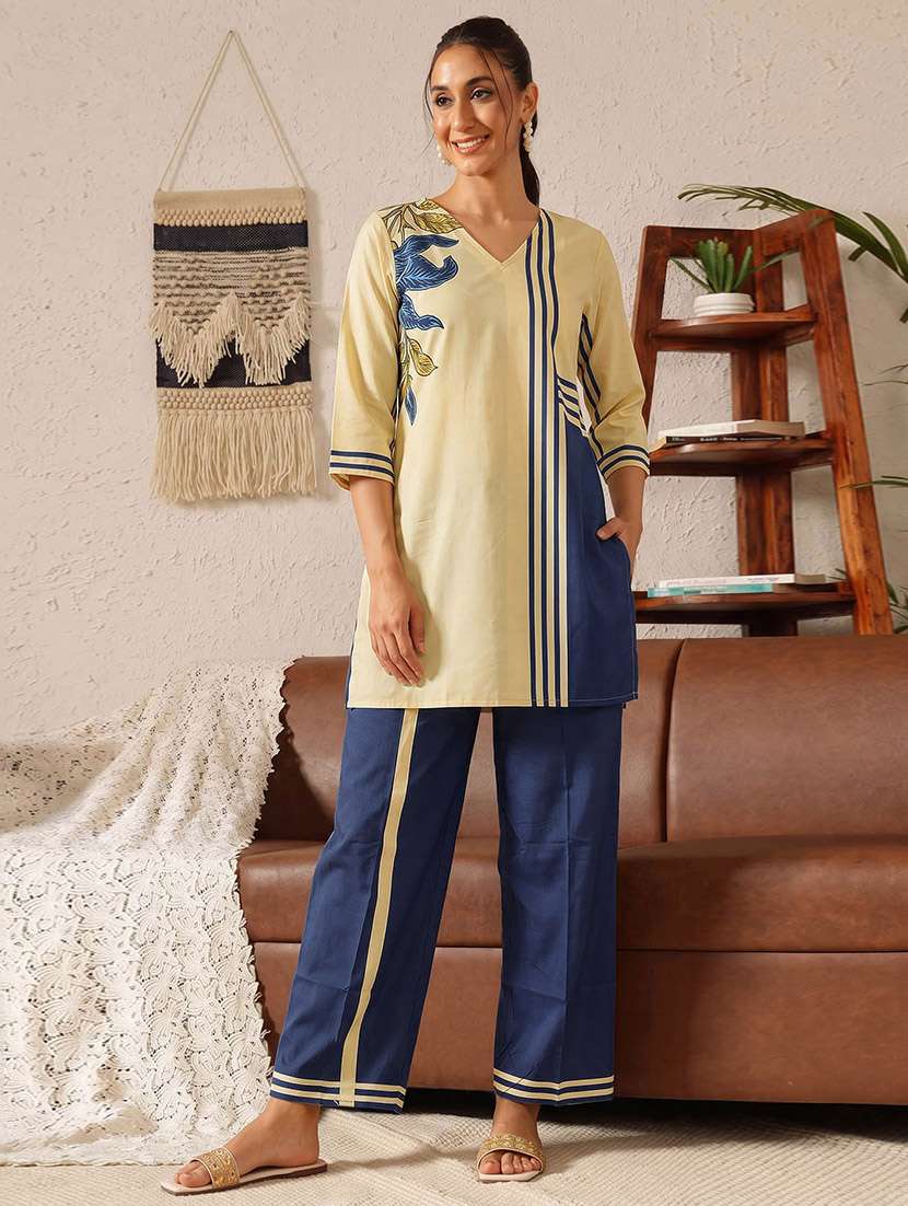 women printed three quarter sleeves ethnic co-ord set