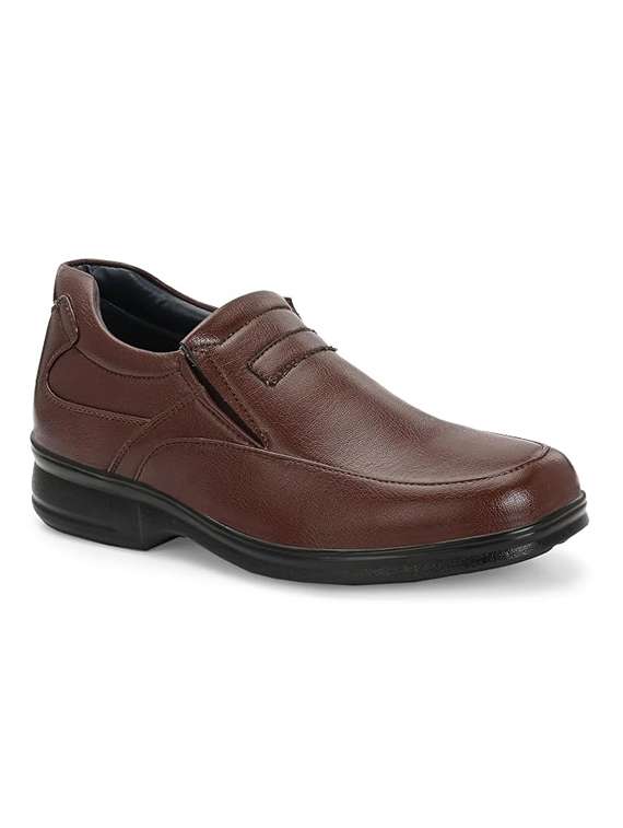 men solid slip on formal shoes