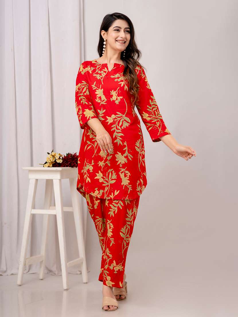 women printed three quarter sleeves ethnic co-ord set
