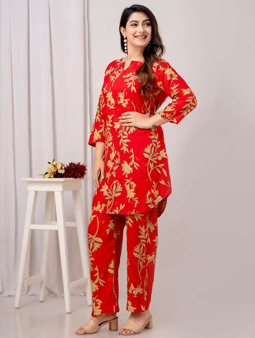 Women Printed Three Quarter Sleeves Ethnic Co-ord Set - 22735389 -  Standard Image - 3