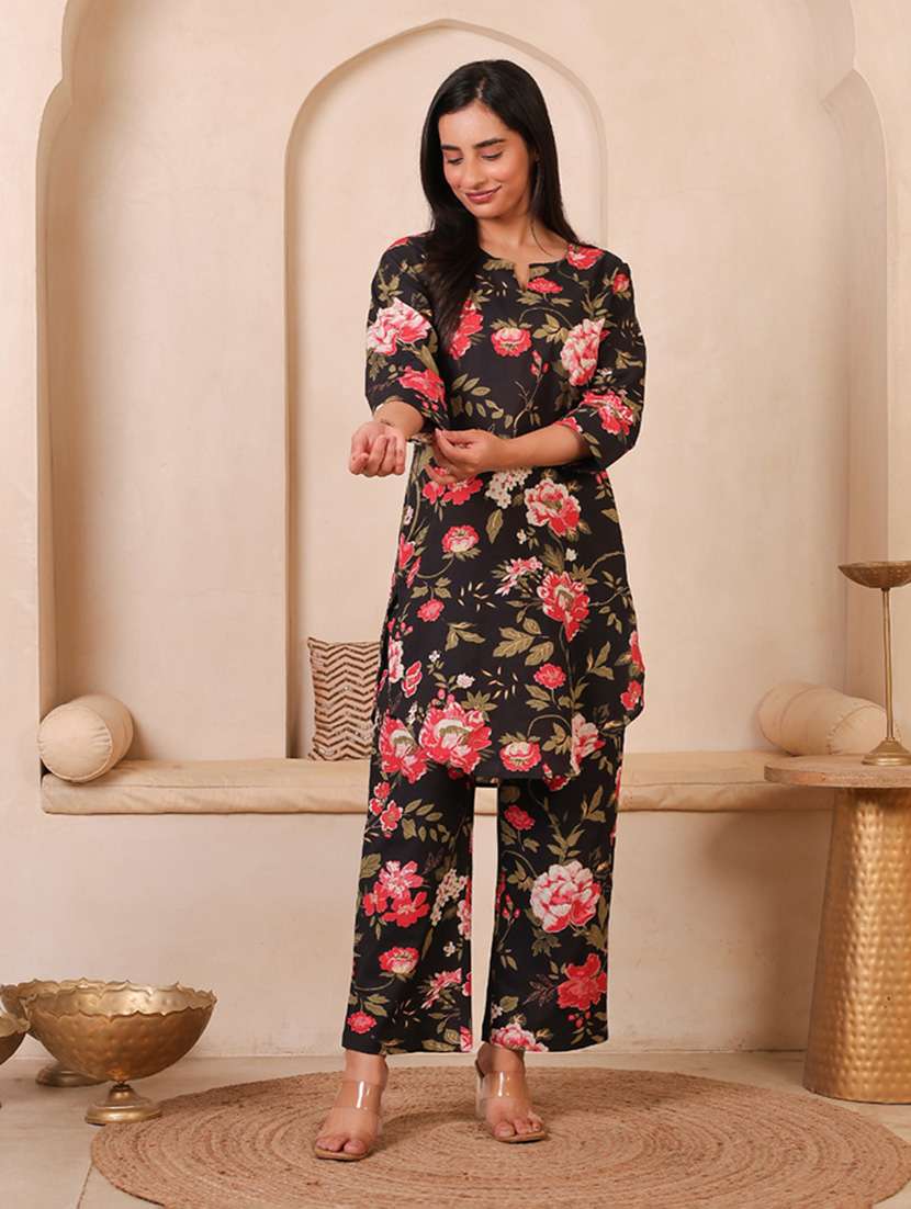 Women Printed Three Quarter Sleeves Ethnic Co-ord Set - 22735404 -  Standard Image - 5