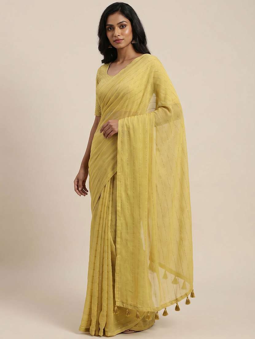 women self design plain saree with blouse