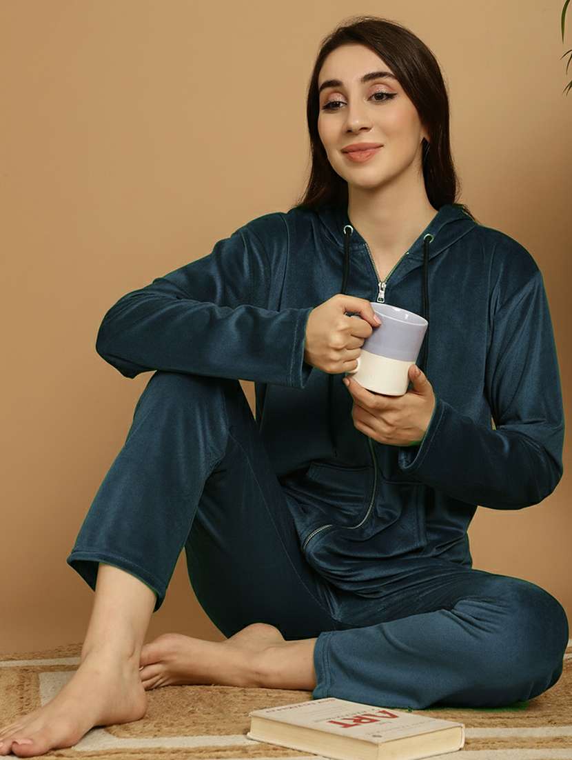 women solid long sleeves pyjama set