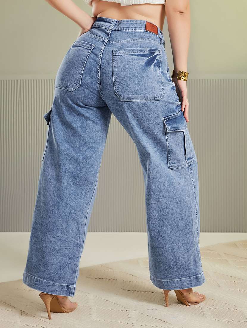 Women Solid High Rise Relaxed Fit Cargo - 22739674 -  Standard Image - 3
