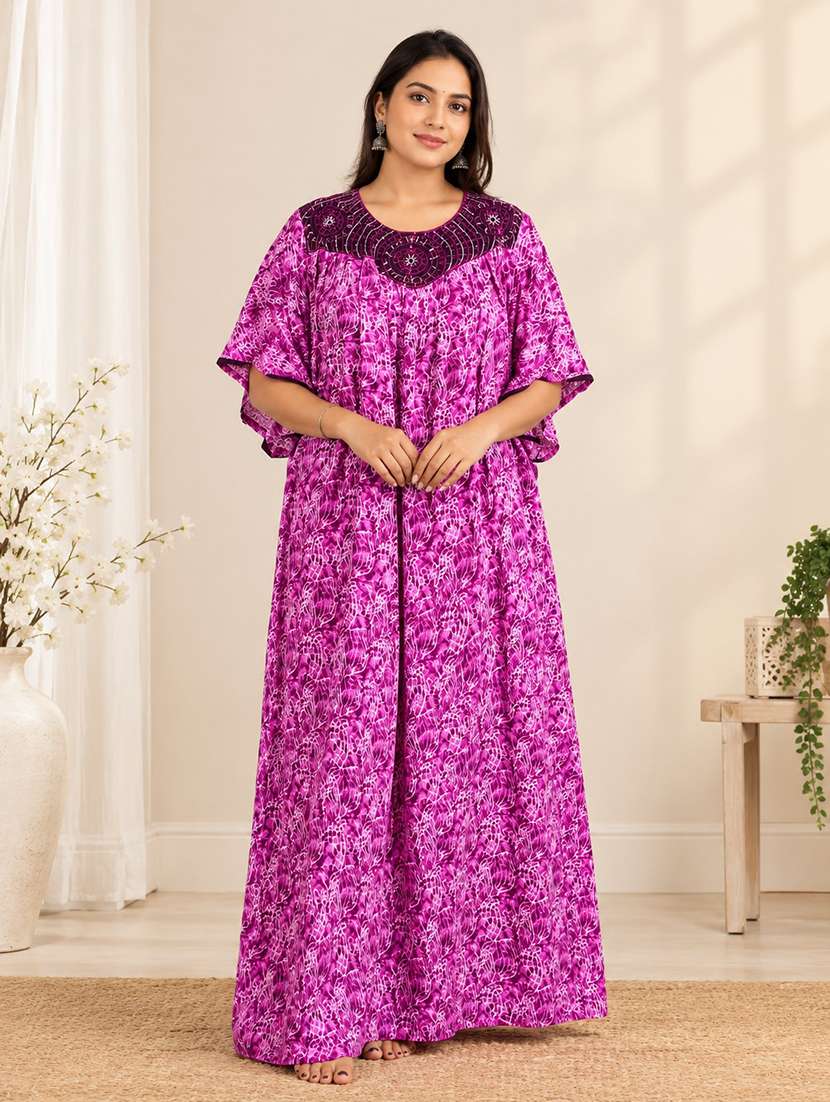 women printed round neck nighty