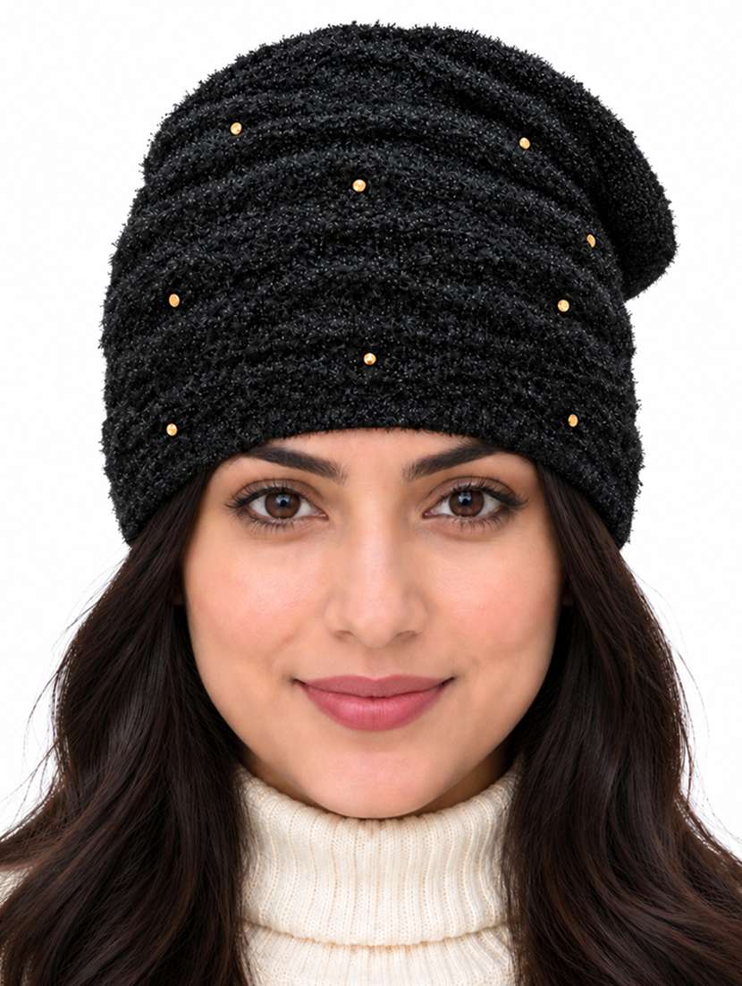 women self design winter beanie cap