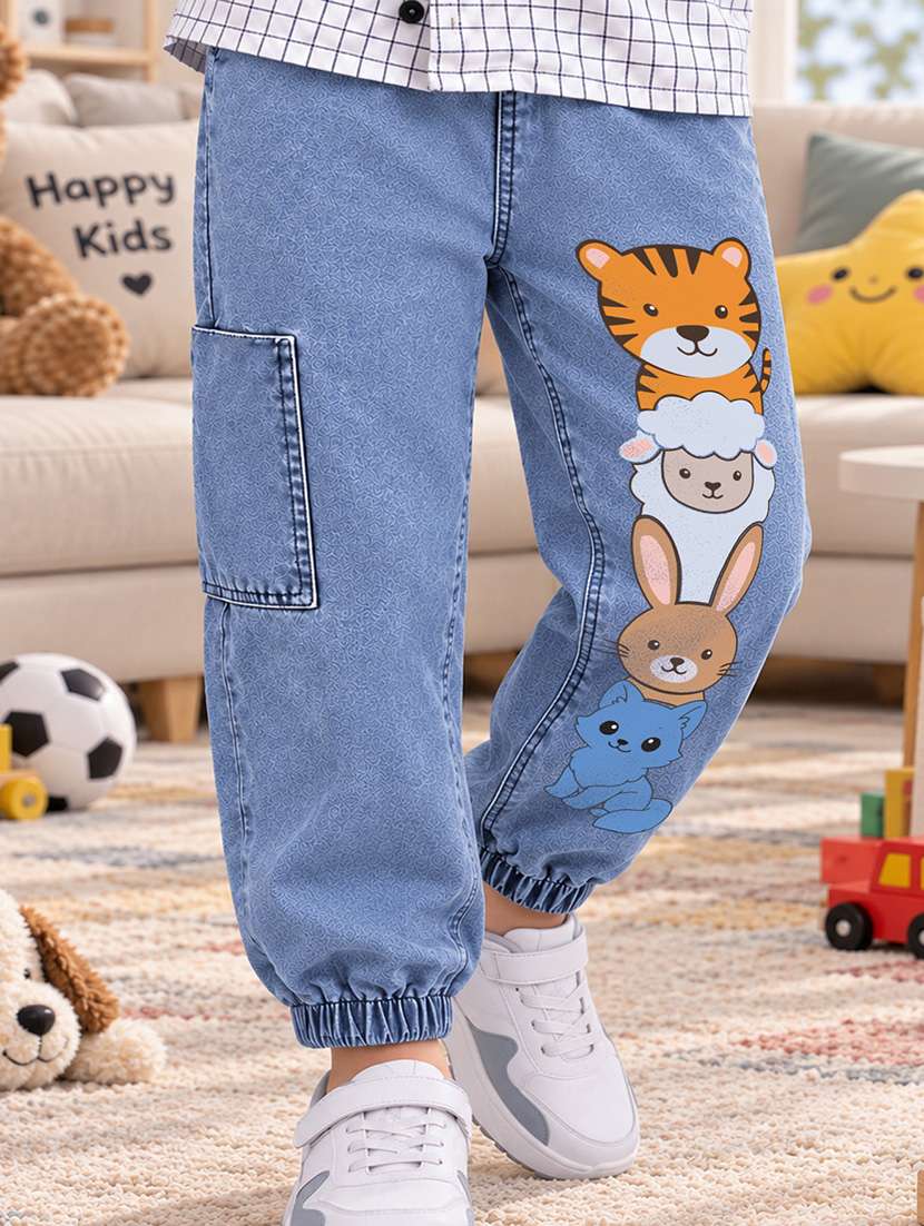 boys printed mid rise regular fit jogger