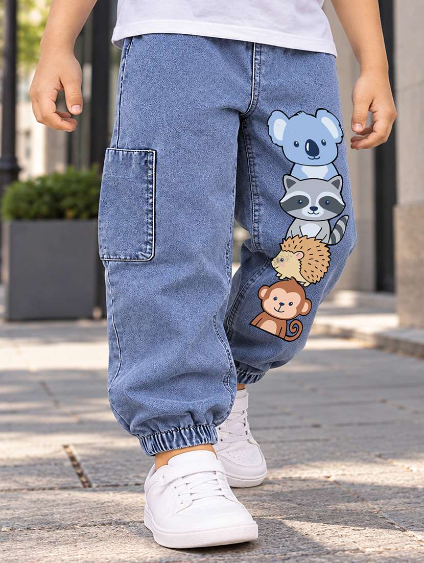 boys printed mid rise regular fit jogger