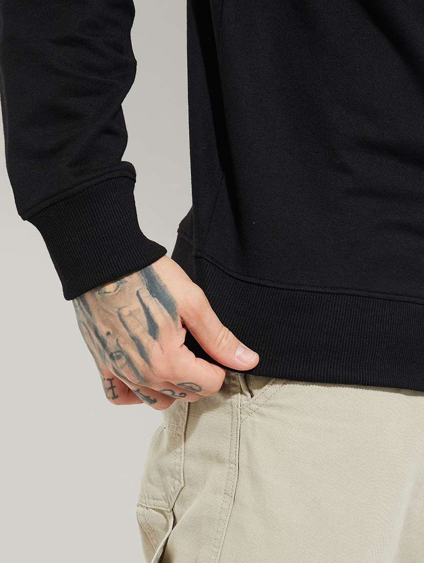 Men Solid Long Sleeve Regular Fit Sweatshirt - 22744146 -  Standard Image - 3