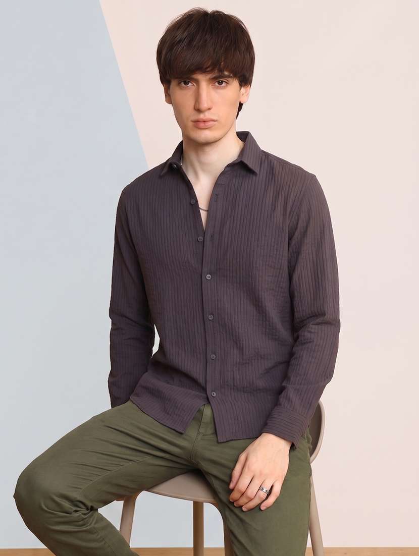 men textured long sleeve regular fit casual shirt