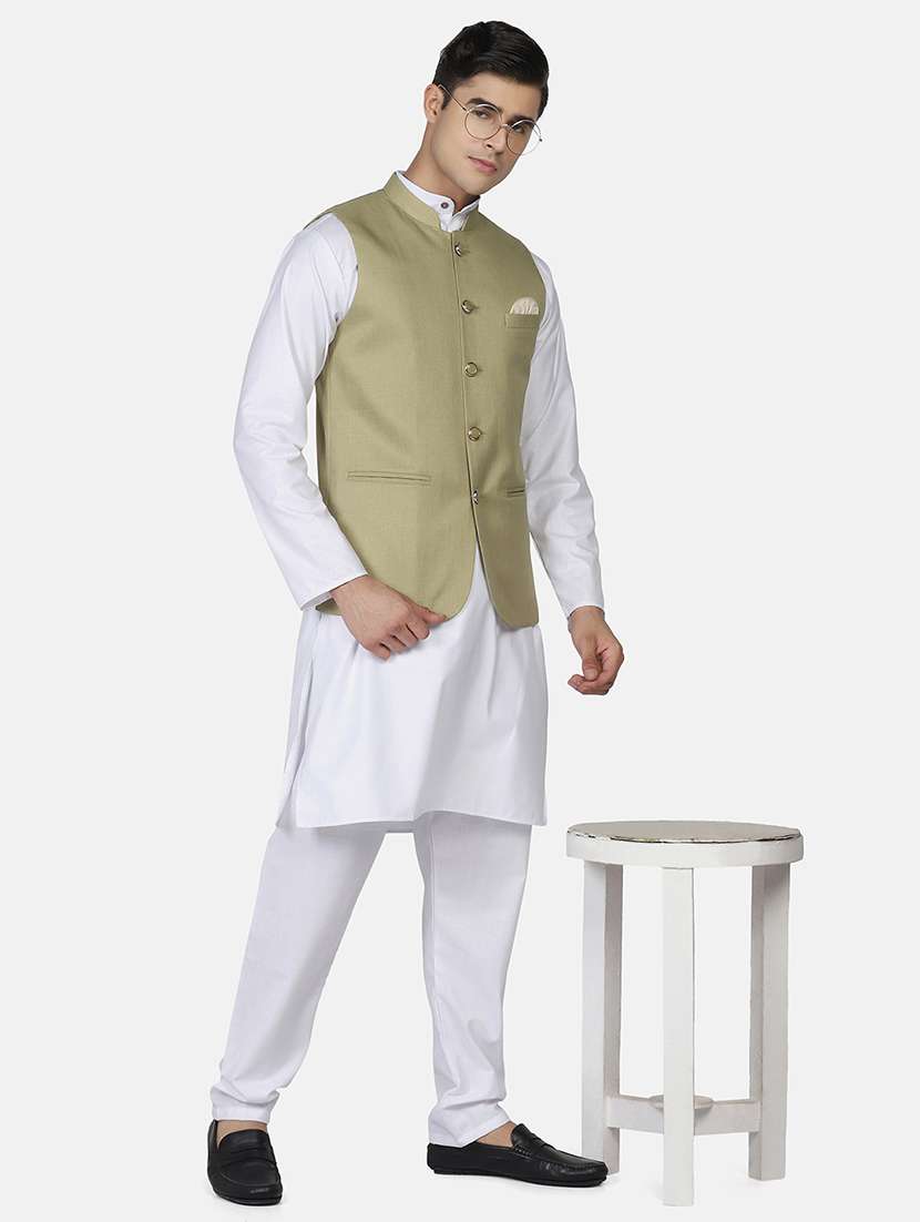Men Solid Sleeveless Regular Fit Nehru Jacket - 22745494 -  Standard Image - 5