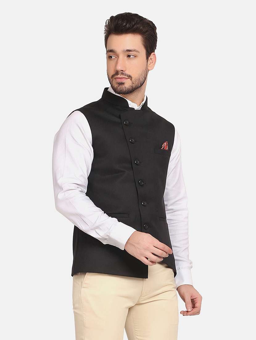 Men Solid Sleeveless Regular Fit Nehru Jacket - 22745509 -  Standard Image - 3