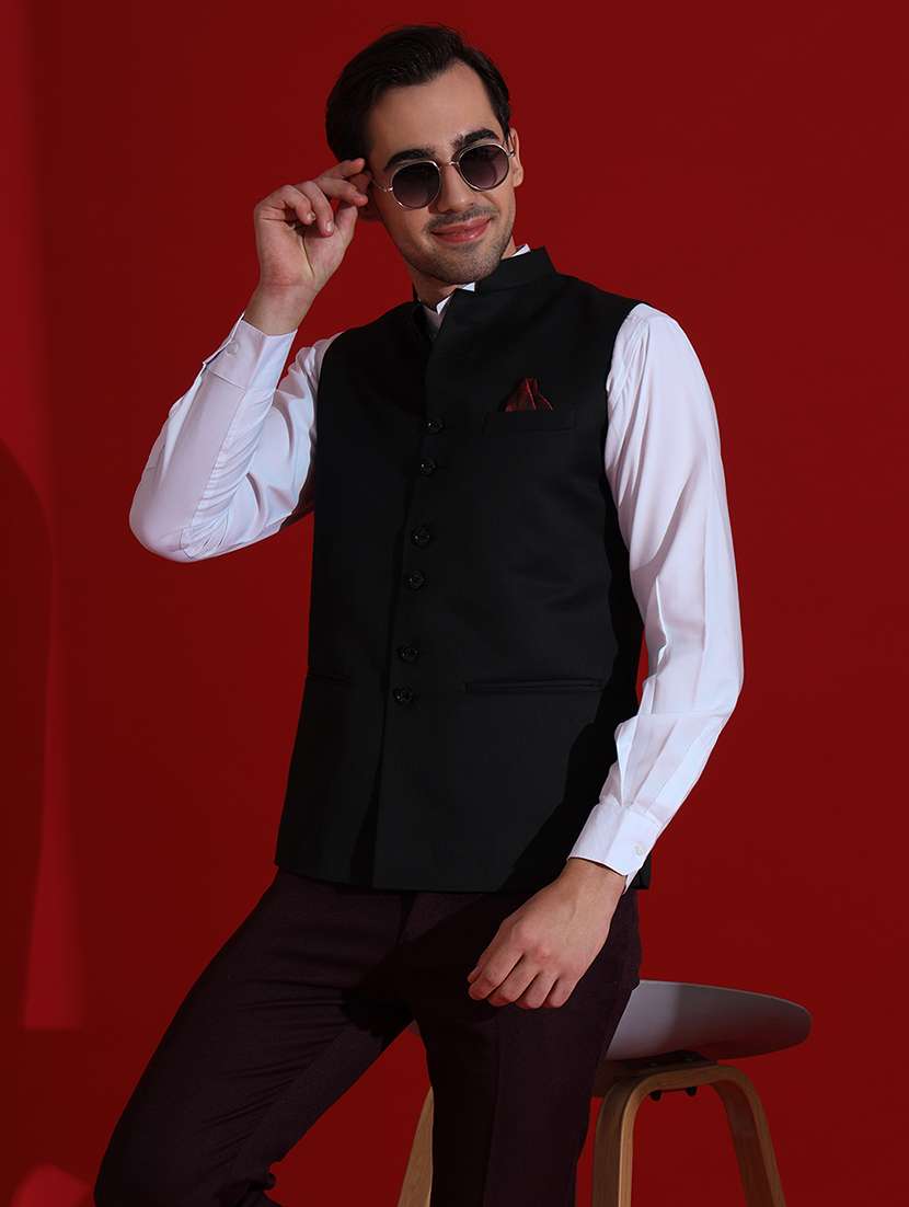 Men Solid Sleeveless Regular Fit Nehru Jacket - 22745572 -  Standard Image - 3