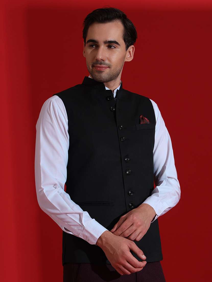 Men Solid Sleeveless Regular Fit Nehru Jacket - 22745573 -  Standard Image - 3