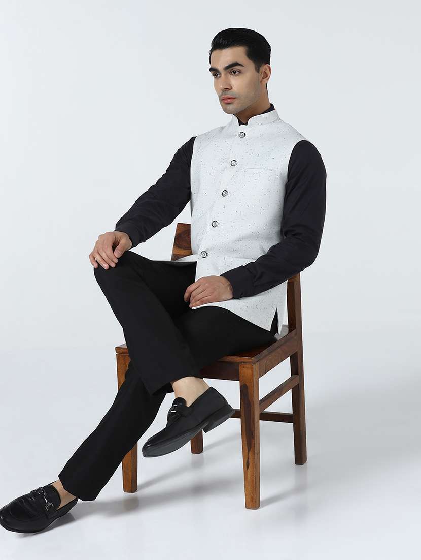 Men Self Design Sleeveless Regular Fit Nehru Jacket - 22745600 -  Standard Image - 5