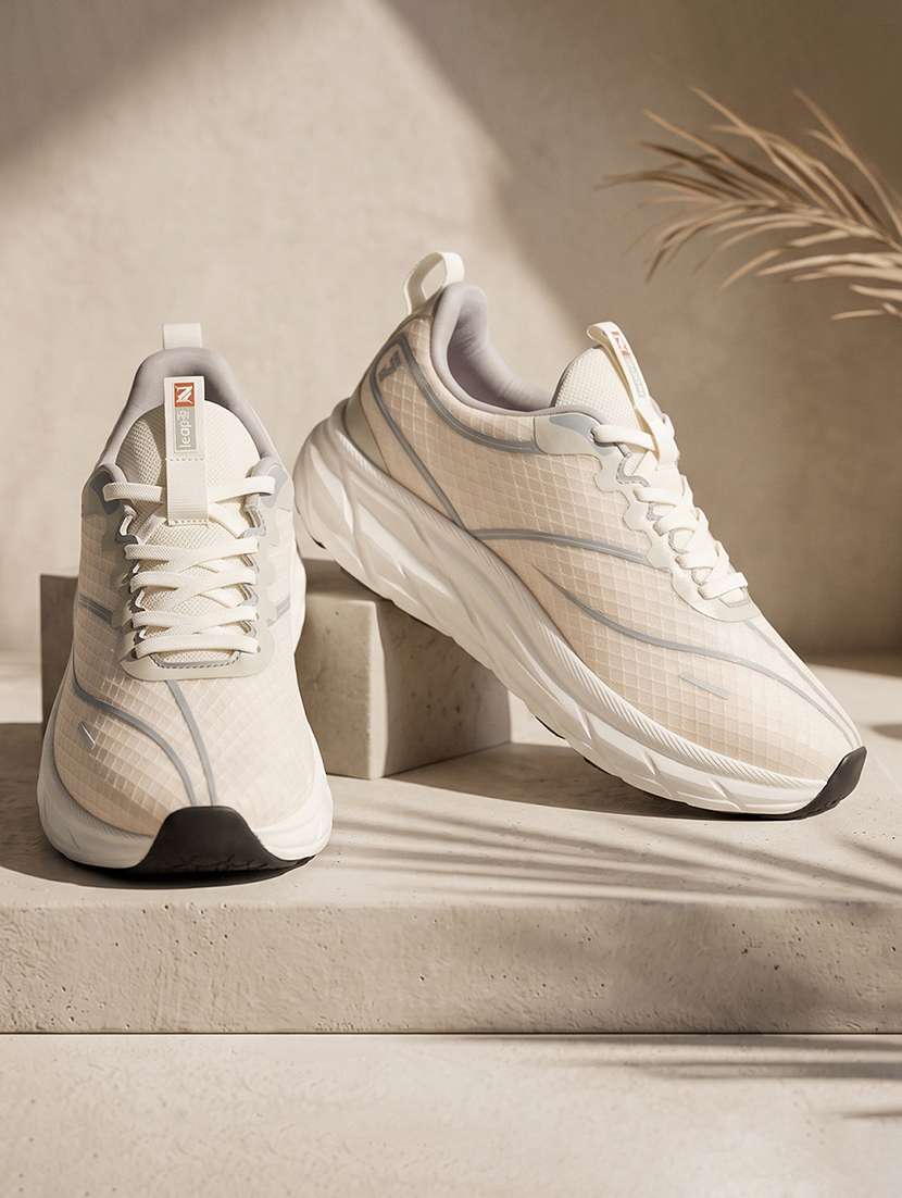 men beige lace up sport shoe