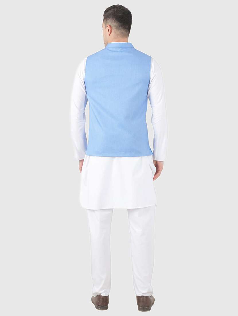 Men Solid Mandarin Neck Kurta Pyjama With Jacket Ethnic Set - 22756200 -  Standard Image - 3