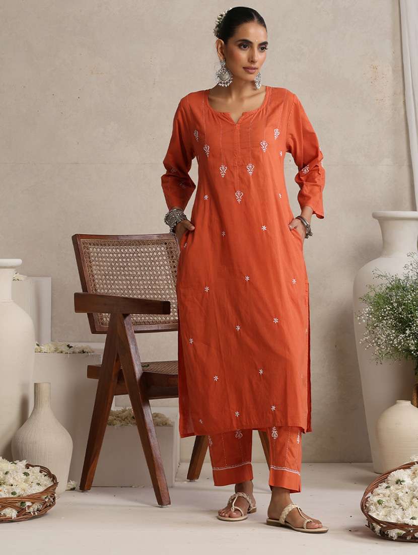 women embroidered three quarter sleeves kurta pant set