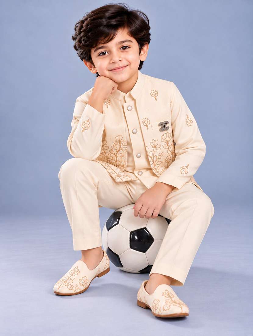 boys embroidered long sleeves sherwani set