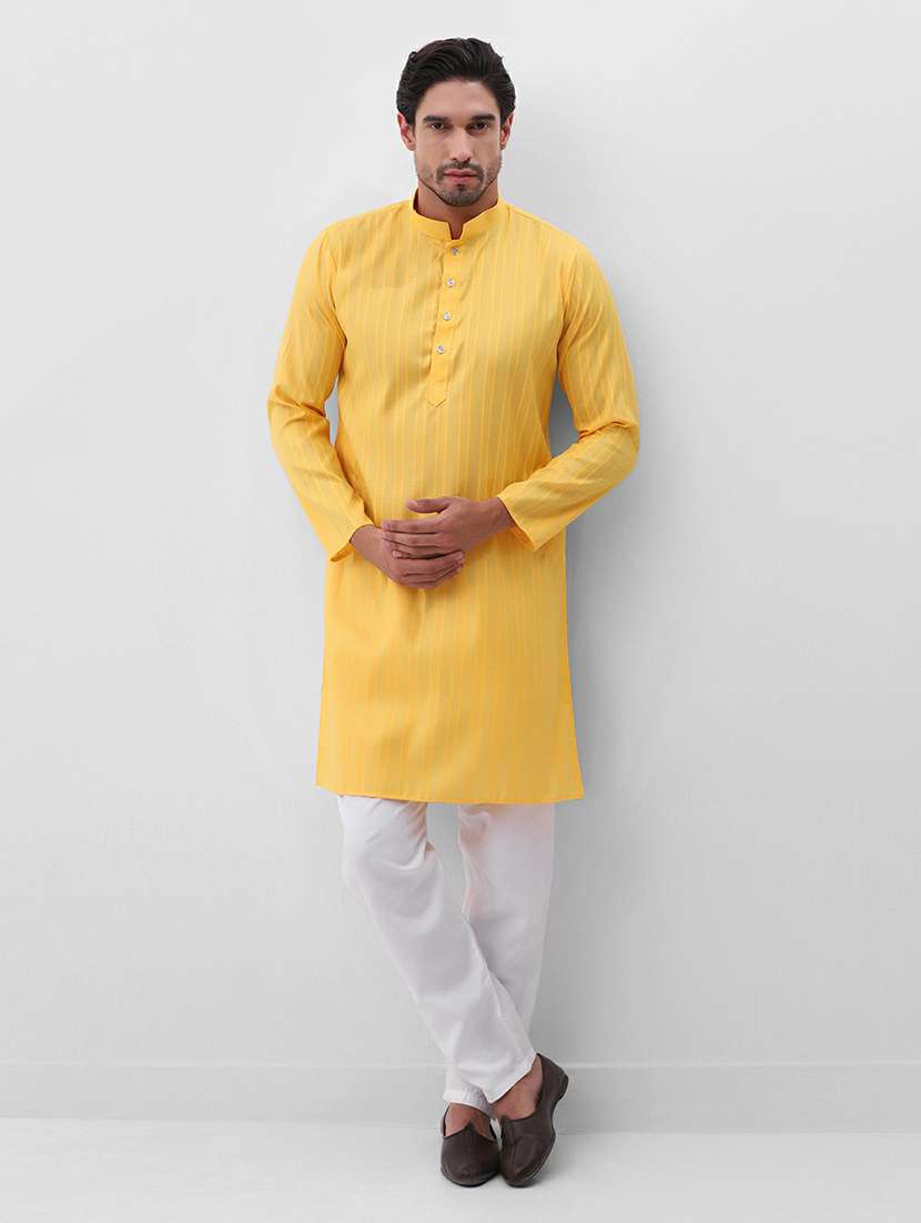 Men Striped Mandarin Neck Long Kurta - 22760735 -  Standard Image - 3