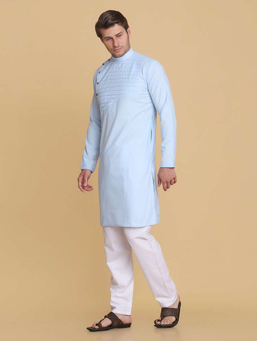 Men Solid Mandarin Neck Long Kurta - 22760740 -  Standard Image - 5