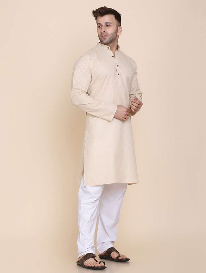 Men Solid Mandarin Neck Long Kurta - 22760752 -  Standard Image - 5
