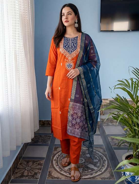 women embroidered three quarter sleeves kurta pant with dupatta set