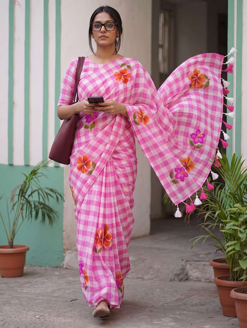 women printed casual wear saree with blouse