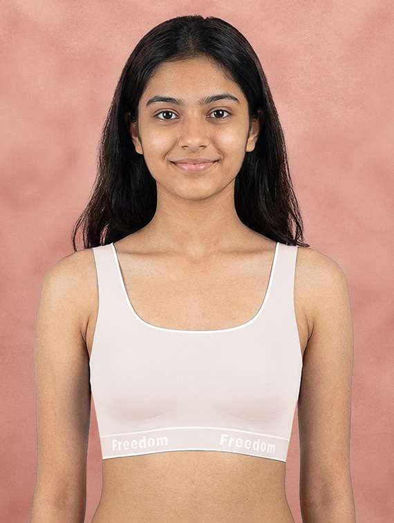 women solid full coverage sports bra