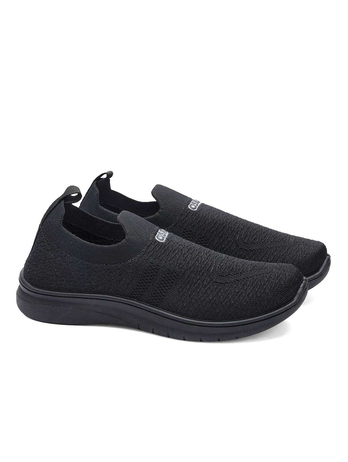 women textured slip on sports shoes