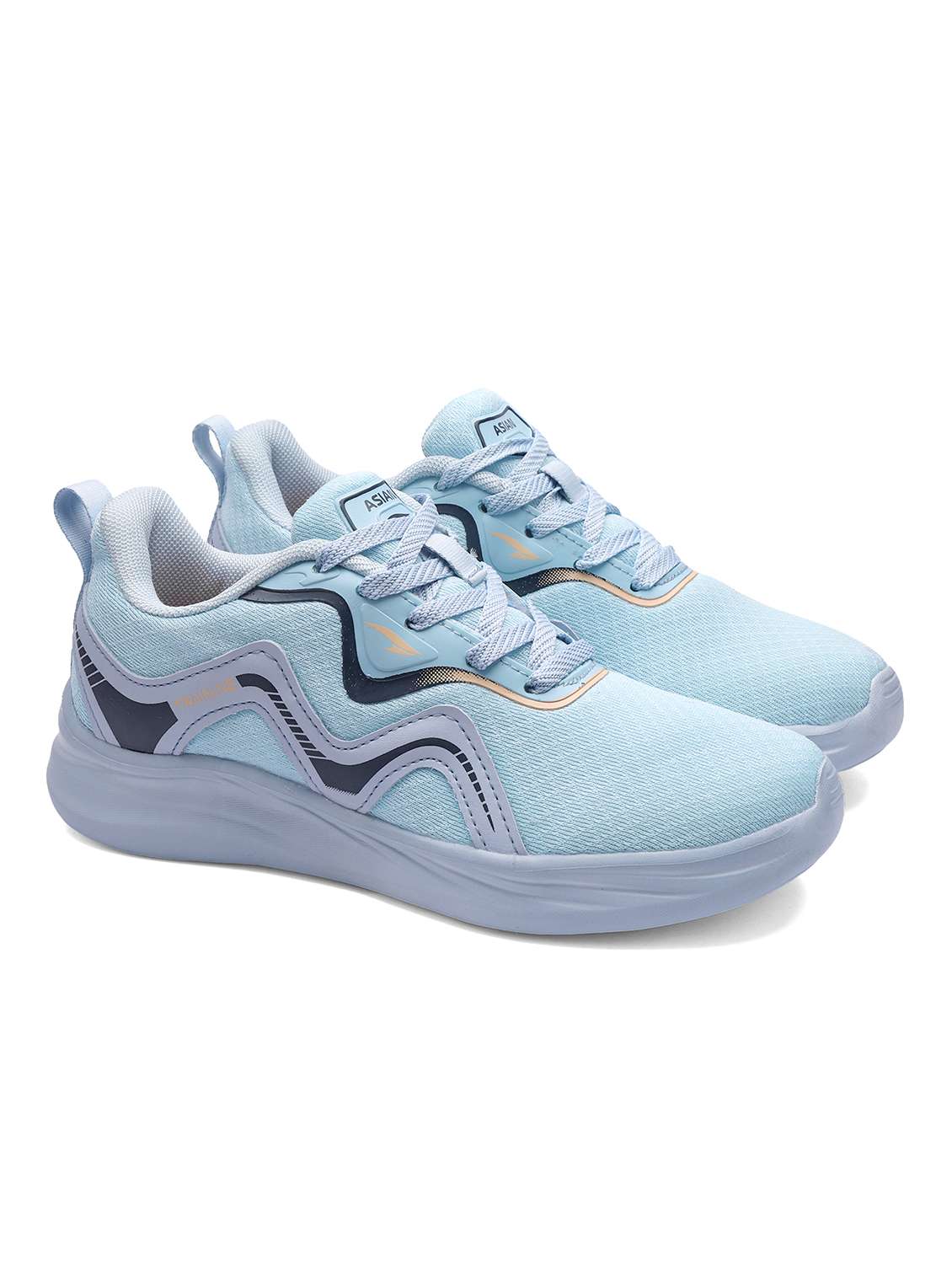 women textured lace up sports shoes