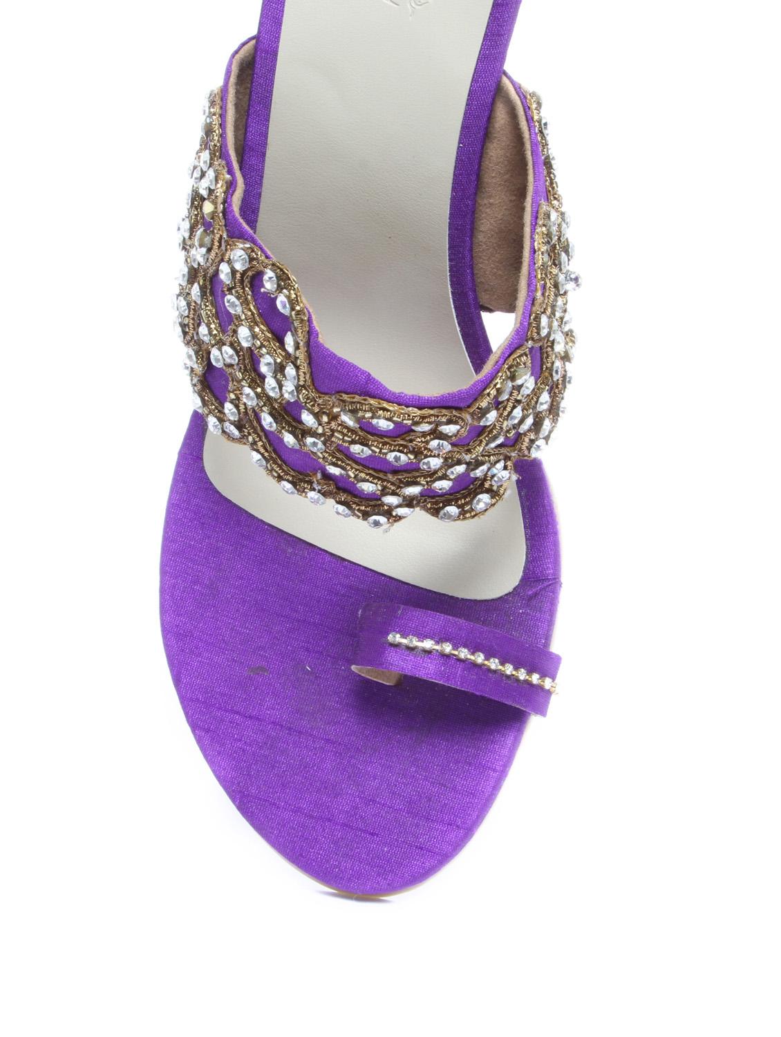 Antique Zari Work Wedges - 47877 - Standard Image - 3