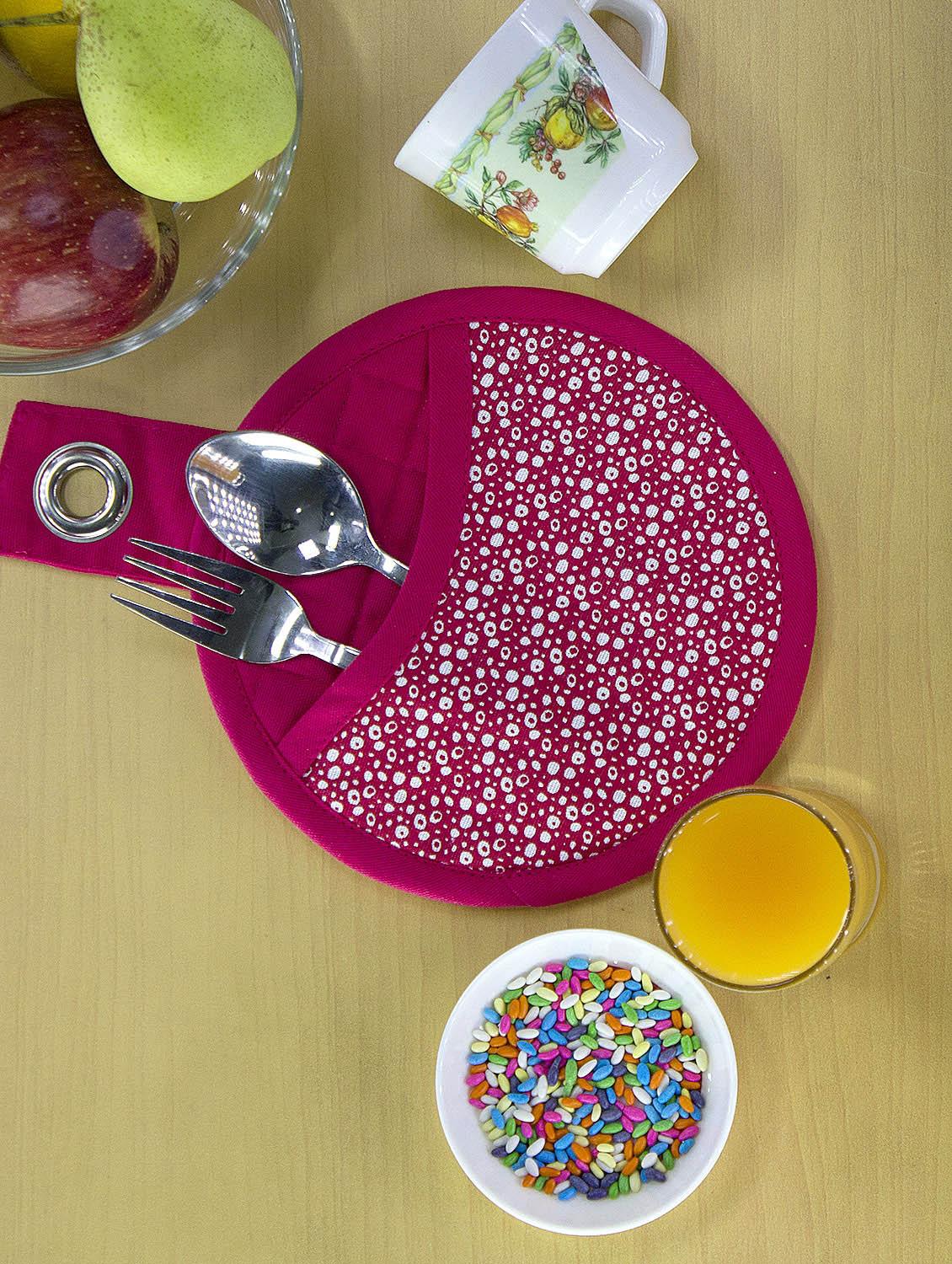 Magenta And White Set Of 2 Kitchen Pot Holders - Home Colors